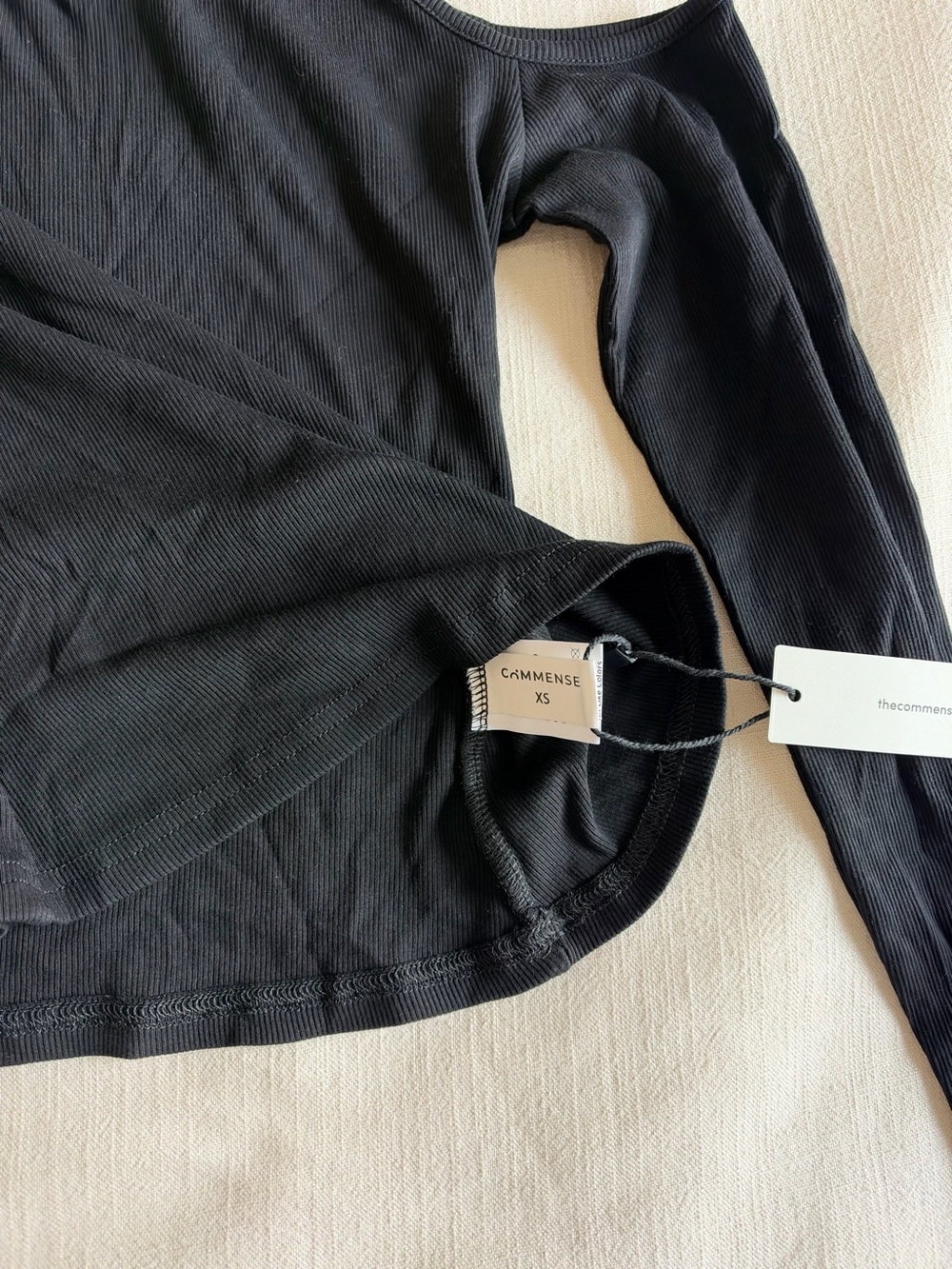 Black Cold-Shoulder Keyhole Ribbed Top - Picture 5 of 5